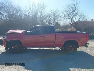 2018 Chevrolet Colorado 2WD Work Truck with VIN 1GCHSBEN6J1138361, listed as a IAAI auction lot 41588108 with 58,917 mi miles. Bid and sale history available at carsss.com. Image 15.