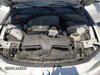 2016 BMW 3 Series 320i z VIN WBA8A9C52GK619027, wystawiony jako Copart lot #48972325 z przebiegiem 118 245 mil mil oraz Szkoda całkowita • Salvage title. Historia ofert i sprzedaży dostępna na DreamBid. Obrazek 13.