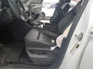 2022 Volkswagen Atlas SEL with VIN 1V2BP2CA2NC517941, listed as a Copart auction lot 80081904 with 51,766 mi miles and Salvage title. Bid and sale history available at DreamBid. Image 7.