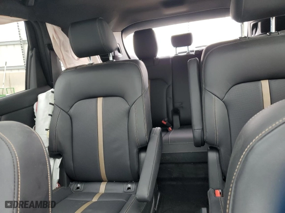 2024 Mazda CX-90 PHEV Premium Plus with VIN JM3KKEHA0R1141176, listed as a Copart auction lot 43852955 with 18,827 mi miles and Salvage Title. Bid and sale history available at carsss.com. Image 10.