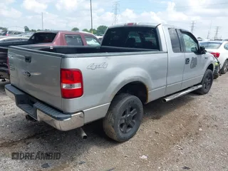 2004 Ford F-150 STX z VIN 1FTRX14W34NA93435, wystawiony jako IAAI lot #42736112 z przebiegiem Nie podano mil oraz . Historia ofert i sprzedaży dostępna na DreamBid. Obrazek 4.