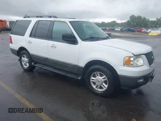 2006 Ford Expedition Special Service z VIN 1FMPU15536LA12126, wystawiony jako IAAI lot #42268507 z przebiegiem 176 464 mil mil oraz . Historia ofert i sprzedaży dostępna na DreamBid. Obrazek 1.