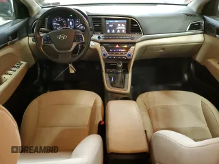 2017 Hyundai Elantra Value Edition z VIN KMHD84LF5HU242462, wystawiony jako Copart lot #55328265 z przebiegiem 83 224 mil mil oraz Szkody całkowita. Historia ofert i sprzedaży dostępna na DreamBid. Obrazek 8.