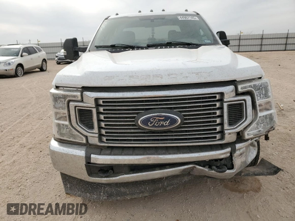 2022 Ford F-350 XL with VIN 1FT8W3DTXNEF30154, listed as a Copart auction lot 53496605 with 68,865 mi miles and Salvage Title. Bid and sale history available at DreamBid. Image 5.