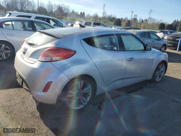2013 Hyundai Veloster w/Black Int with VIN KMHTC6AD7DU086250, listed as a Copart auction lot 88927285 with 171,779 mi miles and Clean Title. Bid and sale history available at carsss.com. Image 3.