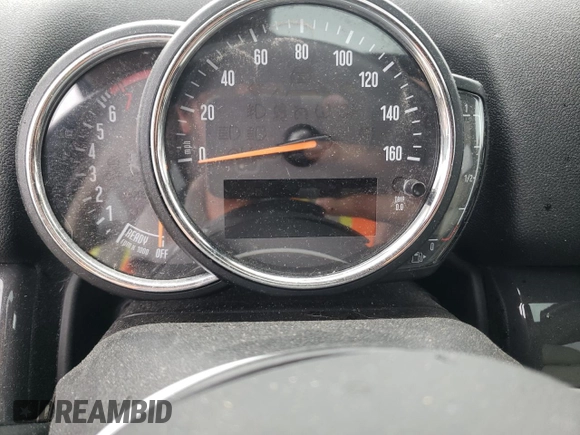 2018 MINI Countryman Cooper S with VIN WMZYT5C34J3E61721, listed as a Copart auction lot 73660274 with 0 mi miles and Salvage Title. Bid and sale history available at carsss.com. Image 9.