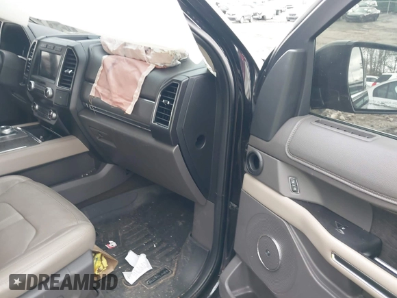 2020 Ford Expedition Max Limited with VIN 1FMJK1KT4LEA10805, listed as a IAAI auction lot 41719205 with 110,691 mi miles and . Bid and sale history available at DreamBid. Image 5.