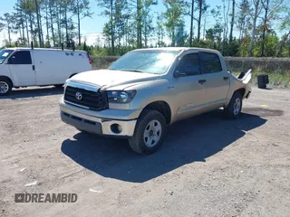 2008 Toyota Tundra z VIN 5TBEV54188S477123, wystawiony jako IAAI lot #41883120 z przebiegiem 208 768 mil mil oraz . Historia ofert i sprzedaży dostępna na DreamBid. Obrazek 17.