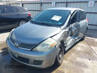 2009 Nissan Versa 1.8 SL with VIN 3N1BC13E19L372298, listed as a IAAI auction lot 42011338 with 131,882 mi miles. Bid and sale history available at carsss.com. Image 22.