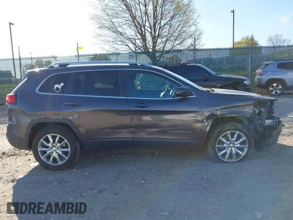 2014 Jeep Cherokee Limited with VIN 1C4PJMDS3EW140238, listed as a IAAI auction lot 41985580 with 145,614 mi miles. Bid and sale history available at carsss.com. Image 12.