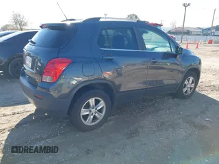 2016 Chevrolet Trax LT with VIN 3GNCJPSB7GL265388, listed as a IAAI auction lot 40809653 with 114,847 mi miles. Bid and sale history available at carsss.com. Image 4.