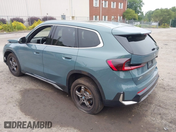 2024 BMW X1 xDrive28i with VIN WBX73EF05R5Z86851, listed as a IAAI auction lot 42439728 with 3,501 mi miles and . Bid and sale history available at DreamBid. Image 3.