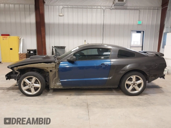 2008 Ford Mustang GT Deluxe with VIN 1ZVHT82H285206346, listed as a IAAI auction lot 41835440 with 116,750 mi miles and . Bid and sale history available at DreamBid. Image 15.