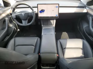 2023 Tesla Model 3 z VIN 5YJ3E1EA6PF656608, wystawiony jako Copart lot #59795925 z przebiegiem 26 445 mil mil oraz Szkoda całkowita • Salvage title. Historia ofert i sprzedaży dostępna na DreamBid. Obrazek 8.