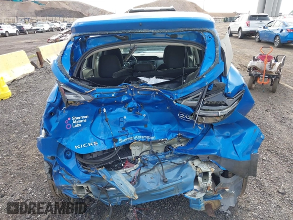 2023 Nissan Kicks S z VIN 3N1CP5BV9PL568018, wystawiony jako IAAI lot #42382781 z przebiegiem 83 069 mil mil oraz . Historia ofert i sprzedaży dostępna na DreamBid. Obrazek 6.