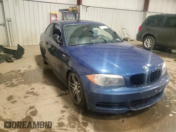 2013 BMW 1 Series 135i with VIN WBAUC9C51DVY60421, listed as a Copart auction lot 52700235 with 90,837 mi miles and Salvage Title. Bid and sale history available at carsss.com. Image 14.