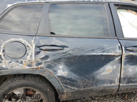 2017 Jeep Cherokee Latitude with VIN 1C4PJLCB5HW574743, listed as a Copart auction lot 82999194 with Not Provided miles and Salvage Title. Bid and sale history available at carsss.com. Image 10.
