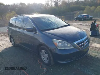 2006 Honda Odyssey EX-L with VIN 5FNRL38606B418349, listed as a IAAI auction lot 37968530 with 166,850 mi miles. Bid and sale history available at carsss.com. Image 1.