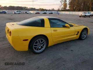 2002 Chevrolet Corvette with VIN 1G1YY22G725101567, listed as a Copart auction lot 69254884 with 0 mi miles and Salvage Title. Bid and sale history available at carsss.com. Image 3.