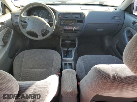 1997 Honda Civic EX z VIN 1HGEJ8649VL018970, wystawiony jako Copart lot #81701954 z przebiegiem 97 853 mil mil oraz Czysty tytuł • Clean title. Historia ofert i sprzedaży dostępna na DreamBid. Obrazek 8.
