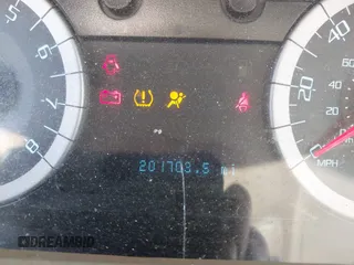 2011 Ford Escape Limited с VIN 1FMCU0EG3BKB23334, выставлен на аукционе IAAI как лот 41883805 с пробегом 201 703 миль миль и . История ставок и продаж доступна на DreamBid. Изображение 7.