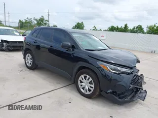 2024 Toyota Corolla Cross L with VIN 7MUAAAAG8RV097323, listed as a IAAI auction lot 42360928 with 18,391 mi miles and . Bid and sale history available at DreamBid. Image 1.
