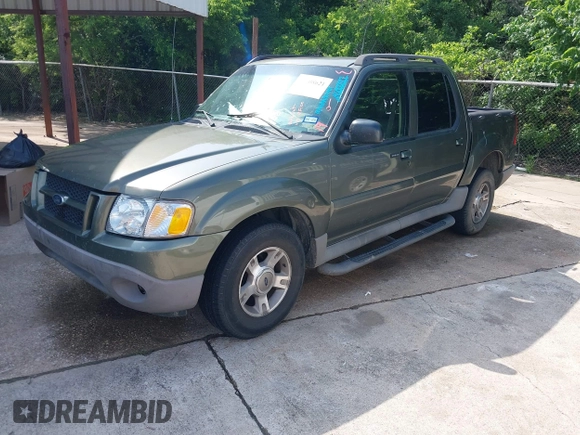 2003 Ford Explorer Sport Trac XLS z VIN 1FMZU67E93UB08190, wystawiony jako IAAI lot #42108621 z przebiegiem 233 972 mil mil oraz . Historia ofert i sprzedaży dostępna na DreamBid. Obrazek 2.