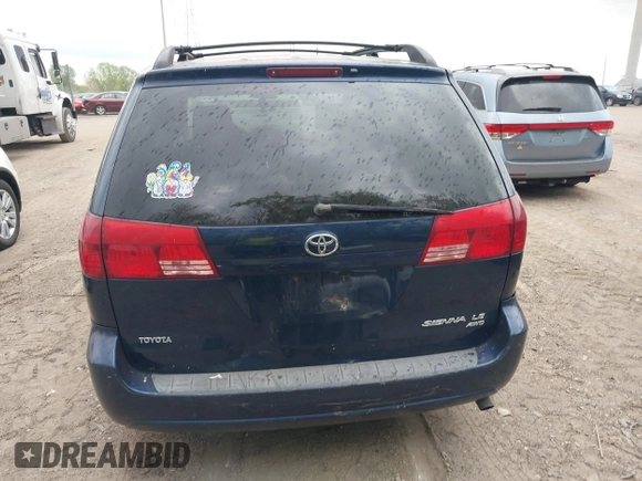 2005 Toyota Sienna LE with VIN 5TDBA23C55S038111, listed as a IAAI auction lot 42150147 with 1 mi miles. Bid and sale history available at carsss.com. Image 13.
