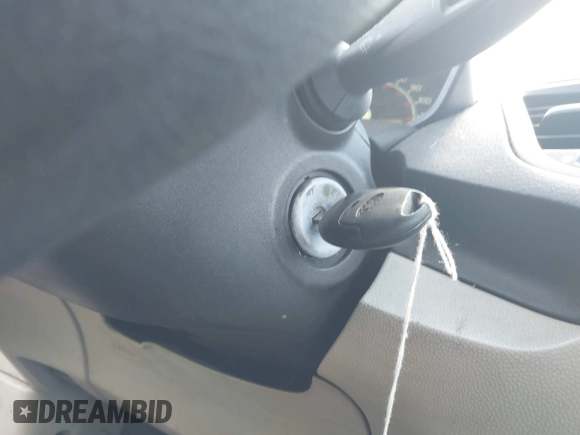 2013 Ford Fiesta S с VIN 3FADP4TJ9DM140744, выставлен на аукционе IAAI как лот 42319921 с пробегом 95 812 миль миль и . История ставок и продаж доступна на DreamBid. Изображение 11.