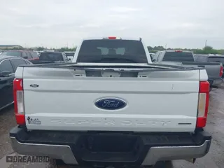 2017 Ford Super Duty F-250 SRW Lariat with VIN 1FT7W2B62HEF11136, listed as a IAAI auction lot 41892510 with 166,165 mi miles. Bid and sale history available at carsss.com. Image 6.