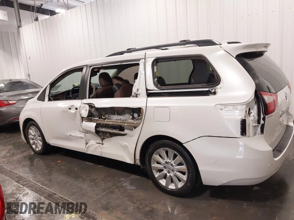 2015 Toyota Sienna XLE with VIN 5TDYK3DC3FS532593, listed as a IAAI auction lot 42126016 with 80,843 mi miles and . Bid and sale history available at DreamBid. Image 15.