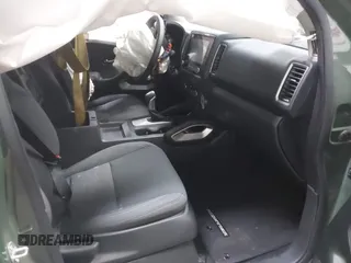 2024 Nissan Frontier Pro-4X with VIN 1N6ED1EK7RN660527, listed as a IAAI auction lot 41157416 with 10,032 mi miles and . Bid and sale history available at DreamBid. Image 5.