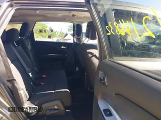 2017 Dodge Journey SE with VIN 3C4PDCAB3HT683525, listed as a IAAI auction lot 42146832 with Not Provided miles and . Bid and sale history available at DreamBid. Image 8.
