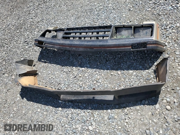 1979 Ford Mustang с VIN 9R03F481171, выставлен на аукционе Copart как лот 56787595 с пробегом 79 124 миль миль и Чистый • Clean title. История ставок и продаж доступна на DreamBid. Изображение 12.