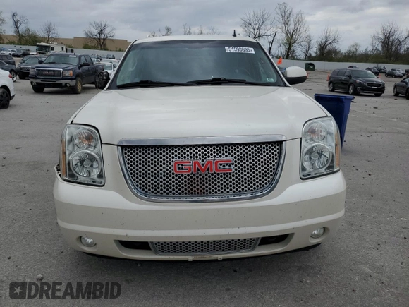 2014 GMC Yukon XL Denali with VIN 1GKS2MEF2ER242190, listed as a Copart auction lot 51598695 with 188,081 mi miles and Salvage Title. Bid and sale history available at carsss.com. Image 5.