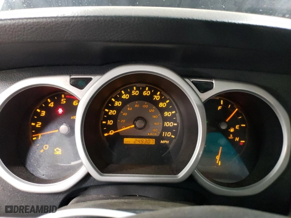 2003 Toyota 4Runner SR5 with VIN JTEBT14R038002802, listed as a Copart auction lot 48614125 with 249,307 mi miles and Salvage Title. Bid and sale history available at carsss.com. Image 9.