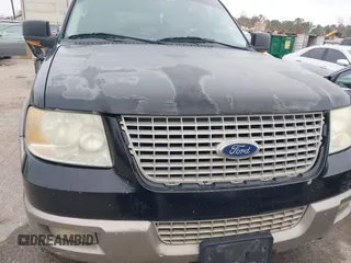 2003 Ford Expedition Eddie Bauer with VIN 1FMRU17W73LC40253, listed as a IAAI auction lot 41451295 with 324,134 mi miles. Bid and sale history available at carsss.com. Image 6.