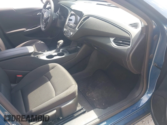 2025 Chevrolet Malibu LT with VIN 1G1ZD5ST5SF119347, listed as a IAAI auction lot 42153205 with 18,754 mi miles and . Bid and sale history available at DreamBid. Image 5.