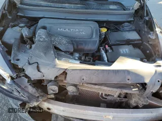 2015 Jeep Cherokee Sport with VIN 1C4PJMAB0FW564448, listed as a Copart auction lot 88367575 with 98,398 mi miles and Salvage Title. Bid and sale history available at carsss.com. Image 11.