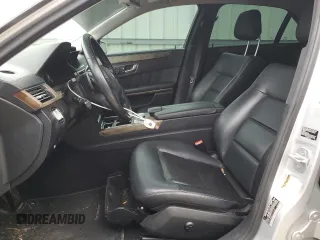 2010 Mercedes-Benz E 350 Luxury with VIN WDDHF5GB6AA101681, listed as a Copart auction lot 57310455 with 141,584 mi miles and Salvage title. Bid and sale history available at DreamBid. Image 7.