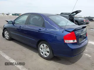 2007 Kia Spectra EX z VIN KNAFE122775468060, wystawiony jako IAAI lot #42225413 z przebiegiem 124 306 mil mil oraz . Historia ofert i sprzedaży dostępna na DreamBid. Obrazek 3.