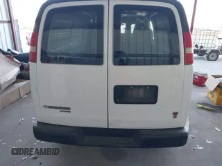 2016 Chevrolet Express Cargo Van with VIN 1GCWGBFF9G1260298, listed as a IAAI auction lot 41695976 with 375,350 mi miles. Bid and sale history available at carsss.com. Image 16.