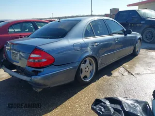2005 Mercedes-Benz E 500 z VIN WDBUF70J75A670534, wystawiony jako IAAI lot #41660101 z przebiegiem 105 207 mil mil oraz . Historia ofert i sprzedaży dostępna na DreamBid. Obrazek 4.