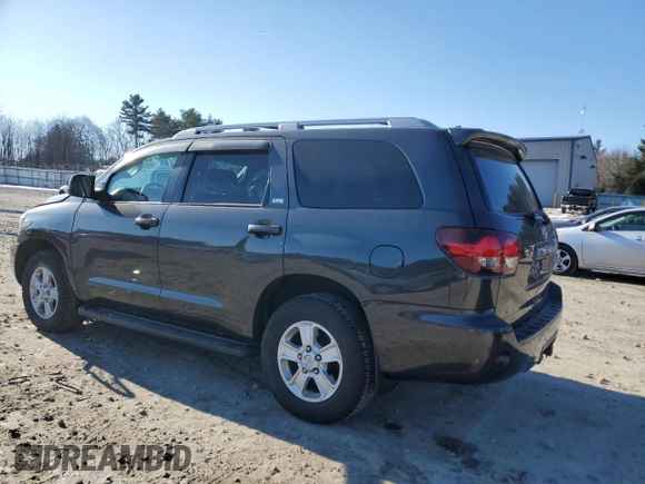 2018 Toyota Sequoia SR5 with VIN 5TDBY5G14JS162726, listed as a Copart auction lot 88815355 with 99,288 mi miles and Salvage Title. Bid and sale history available at carsss.com. Image 2.