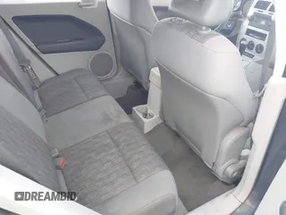 2007 Dodge Caliber SXT z VIN 1B3HB48B17D367875, wystawiony jako IAAI lot #42372746 z przebiegiem 125 519 mil mil oraz . Historia ofert i sprzedaży dostępna na DreamBid. Obrazek 8.