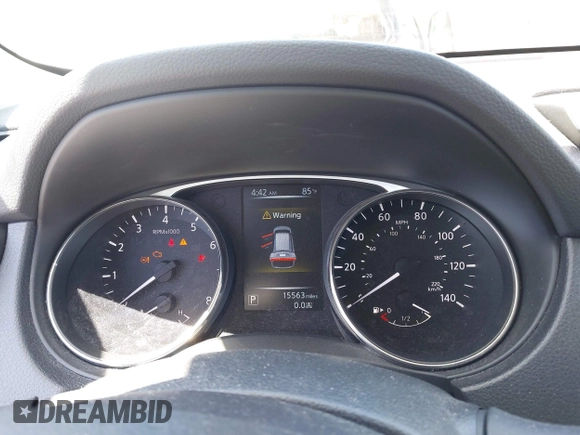 2016 Nissan Rogue S with VIN KNMAT2MT5GP614099, listed as a IAAI auction lot 42044016 with 15,563 mi miles. Bid and sale history available at carsss.com. Image 7.