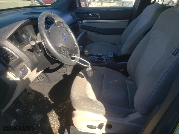 2019 Ford Explorer XLT with VIN 1FM5K7D88KGB29179, listed as a Copart auction lot 84379854 with 128,702 mi miles and Salvage Title. Bid and sale history available at carsss.com. Image 7.