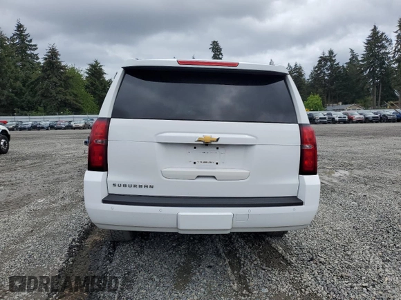 2017 Chevrolet Suburban LT z VIN 1GNSKHKC6HR278232, wystawiony jako Copart lot #57440745 z przebiegiem 121 712 mil mil oraz Szkoda całkowita • Salvage title. Historia ofert i sprzedaży dostępna na DreamBid. Obrazek 6.