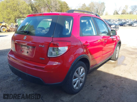 2010 Suzuki SX4 with VIN JS2YB5A34A6301801, listed as a IAAI auction lot 41884838 with 124,381 mi miles. Bid and sale history available at carsss.com. Image 4.
