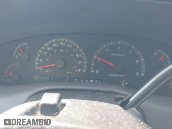 1999 Ford F-150 с VIN 1FTRX17W2XKB87467, выставлен на аукционе IAAI как лот 42308152 с пробегом 243 901 миль миль и . История ставок и продаж доступна на DreamBid. Изображение 7.